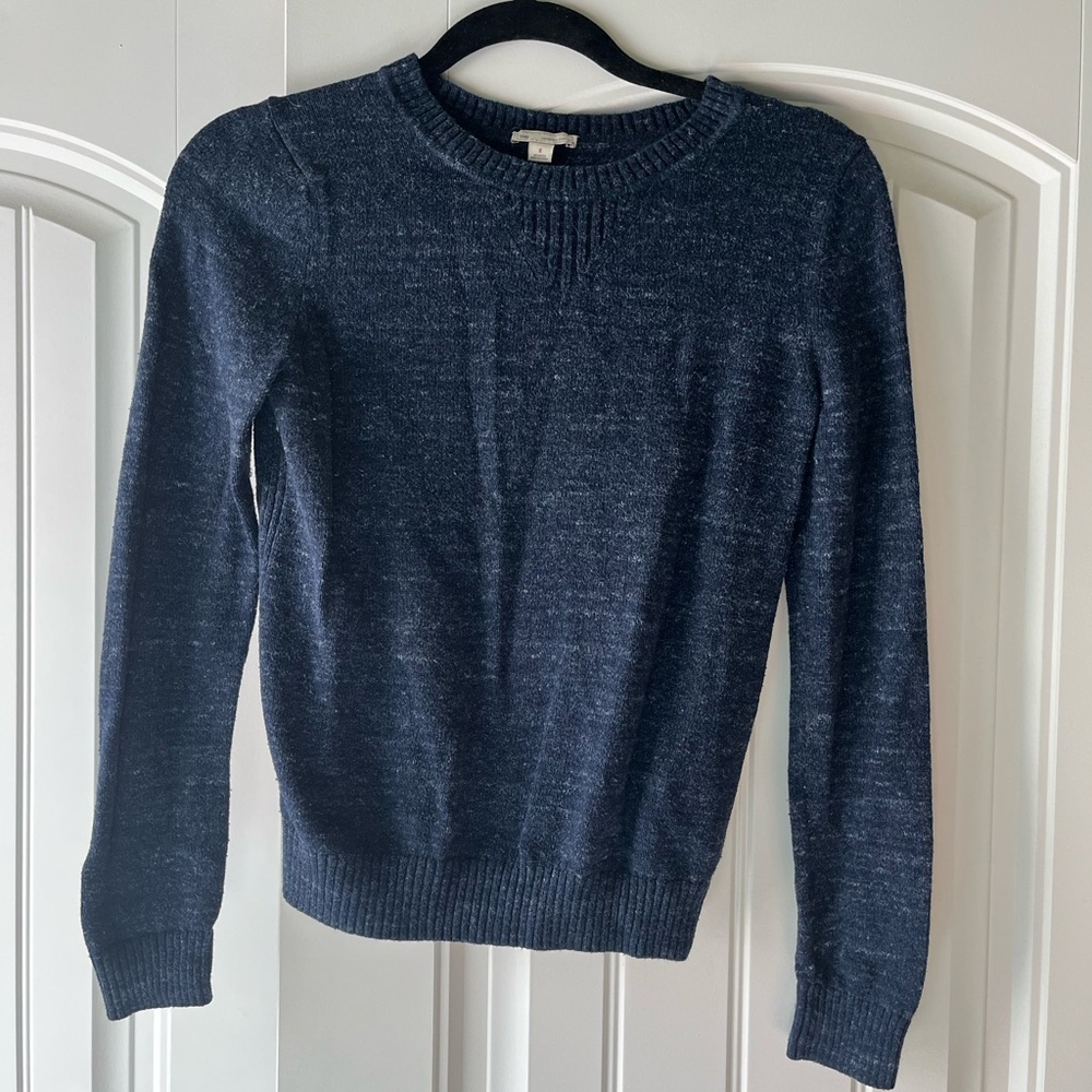 GAP Women's Dark Blue Crew Neck Sweater
